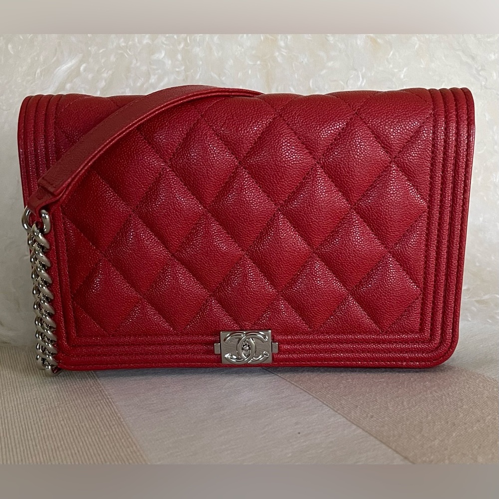 CHANEL Caviar-Quilted Boy Wallet on Chain (Red) - NWOT
